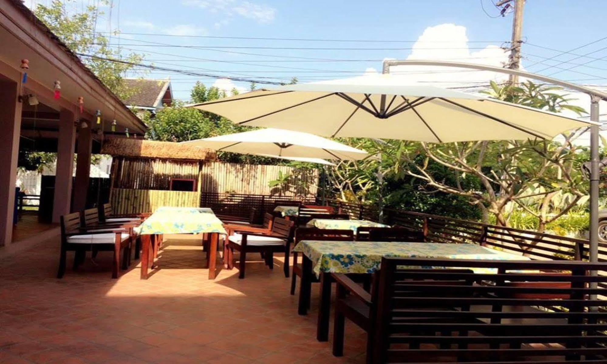 Luang Prabang Inn Exteriör bild